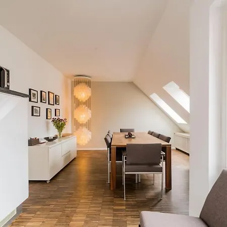 Ruhige Dachwohnung Mit Terrasse Mitte - Spacious Modern Rooftop Loft In Mitte *