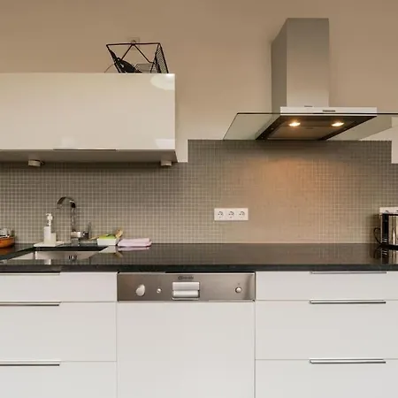 Ruhige Dachwohnung Mit Terrasse Mitte - Spacious Modern Rooftop Loft In Mitte Lägenhet Berlin