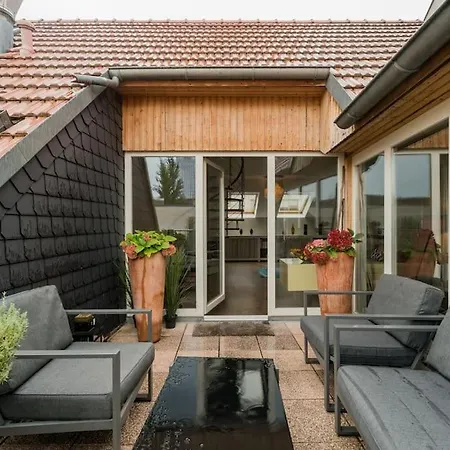 Ruhige Dachwohnung Mit Terrasse Mitte - Spacious Modern Rooftop Loft In Mitte Βερολίνο