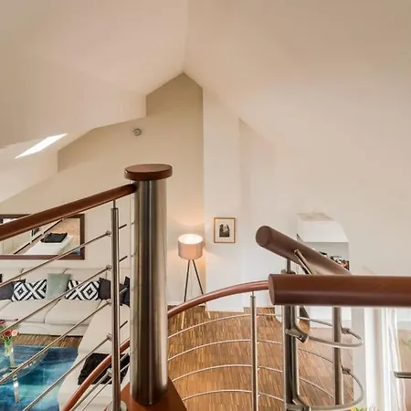 Ruhige Dachwohnung Mit Terrasse Mitte - Spacious Modern Rooftop Loft In Mitte Lägenhet Berlin