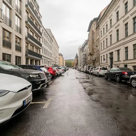 Ruhige Dachwohnung Mit Terrasse Mitte - Spacious Modern Rooftop Loft In Mitte Βερολίνο