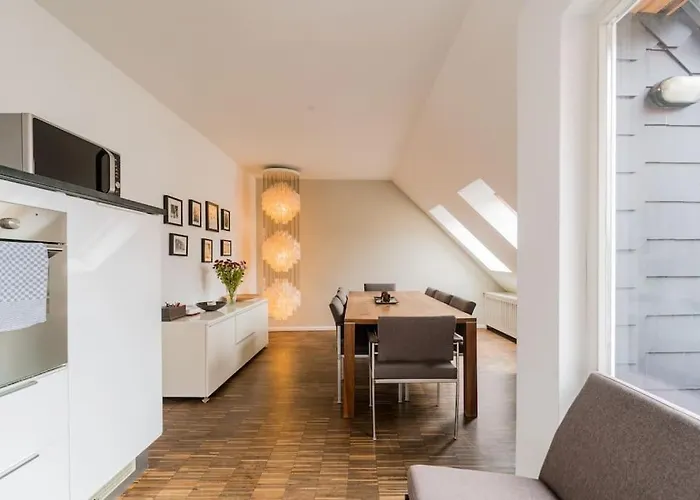 Ruhige Dachwohnung Mit Terrasse Mitte - Spacious Modern Rooftop Loft In Mitte *