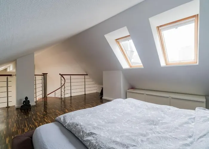 Ruhige Dachwohnung Mit Terrasse Mitte - Spacious Modern Rooftop Loft In Mitte