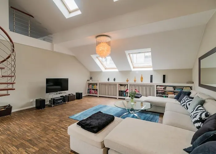 Ruhige Dachwohnung Mit Terrasse Mitte - Spacious Modern Rooftop Loft In Mitte Διαμέρισμα