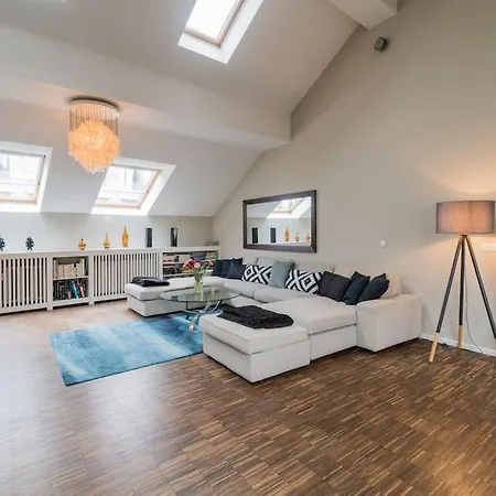 Διαμέρισμα Ruhige Dachwohnung Mit Terrasse Mitte - Spacious Modern Rooftop Loft In Mitte